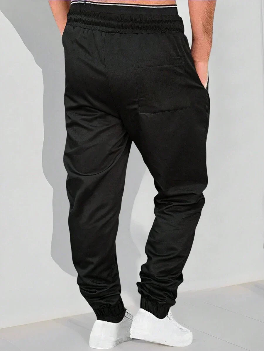 Lucio | Jogger cargo ligero con bolsillos