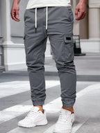 Lucio | Jogger cargo ligero con bolsillos