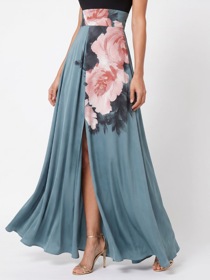 Alessira | Vestido halter floral con abertura
