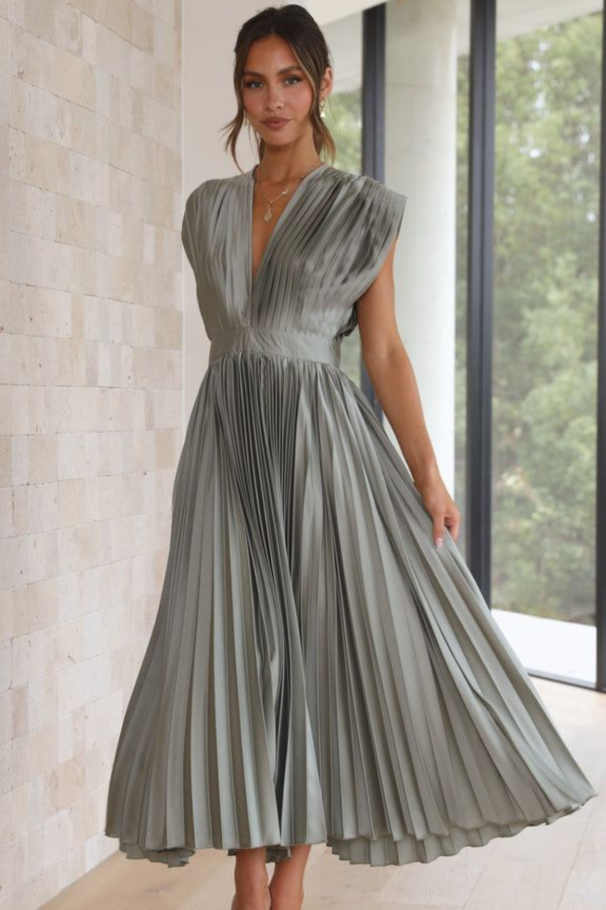Tirsa | Vestido glamuroso que capta la luz