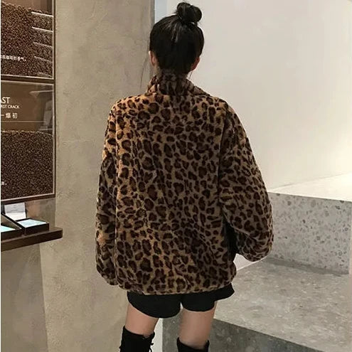 Lidia | Abrigo de pelo estampado de leopardo