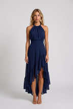 Sara | Vestido halter con volantes asimétricos