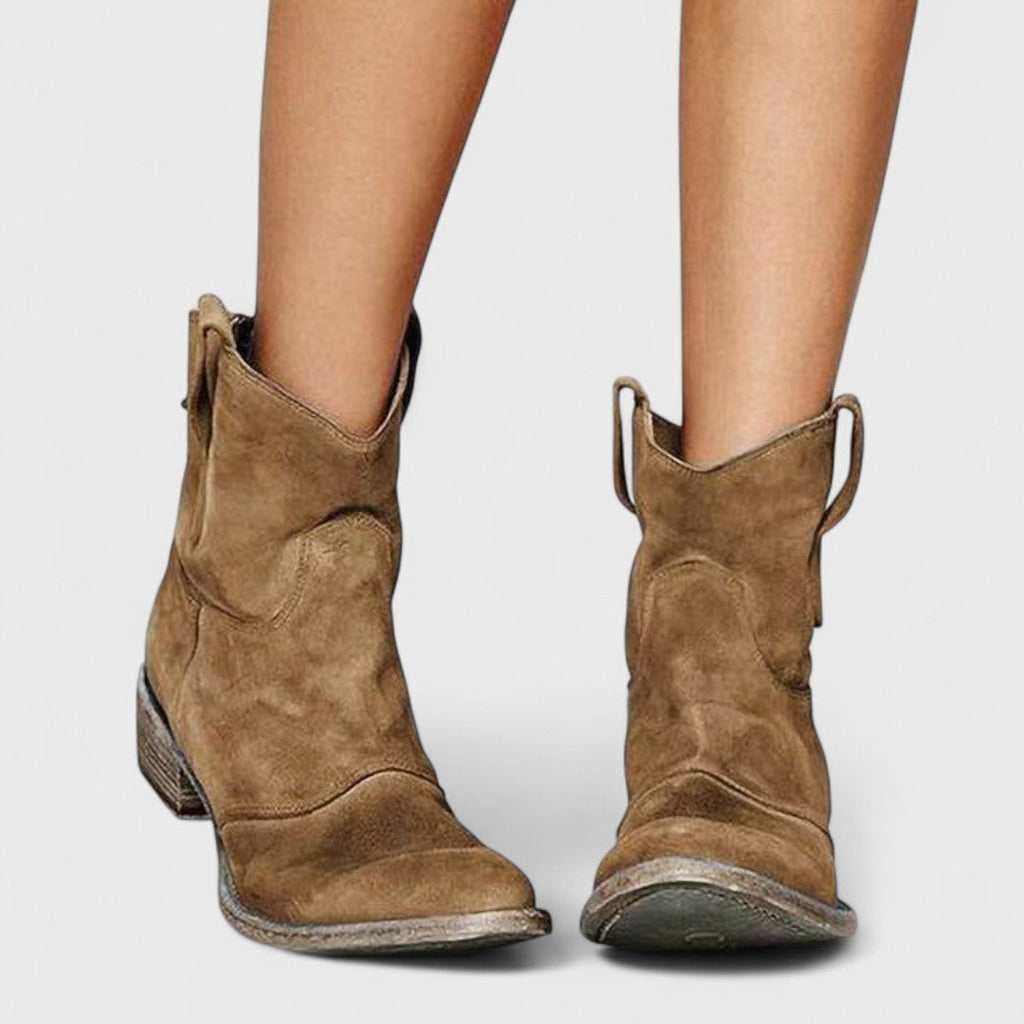 Brunella | Botines western elegantes