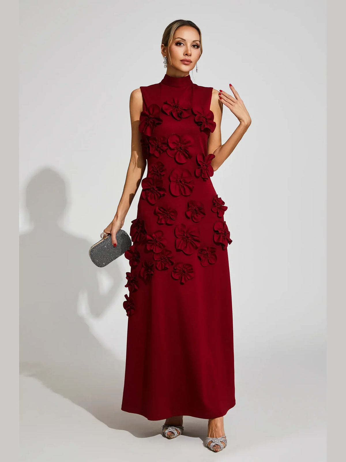 Camellia | Vestido maxi de lujo con flores en relieve