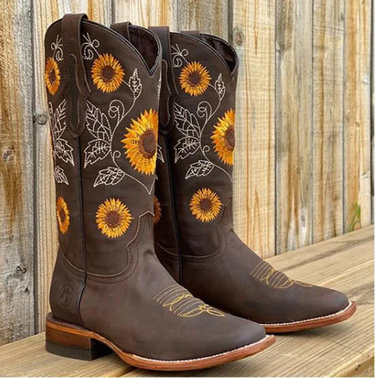Margarita | Botas western con bordado de girasoles