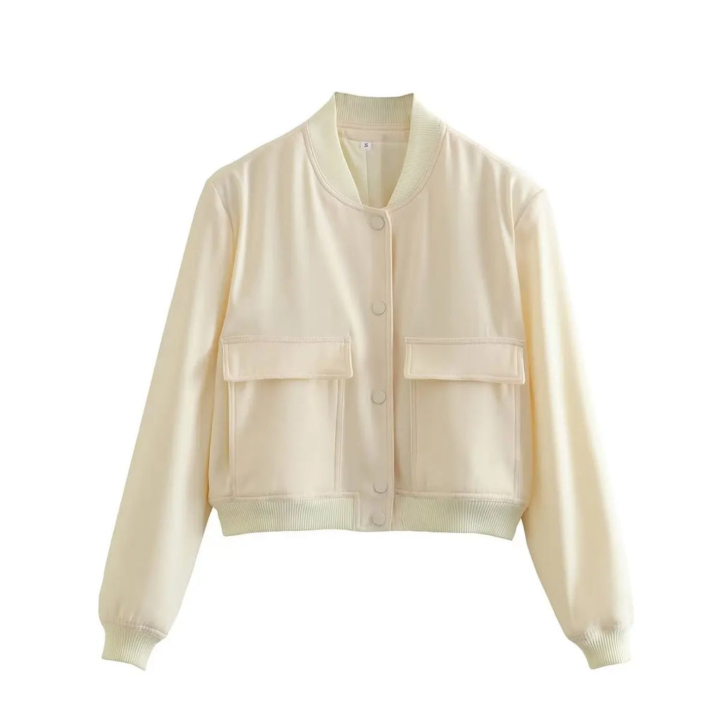 Raquel | Bomber corta con bolsillos de solapa