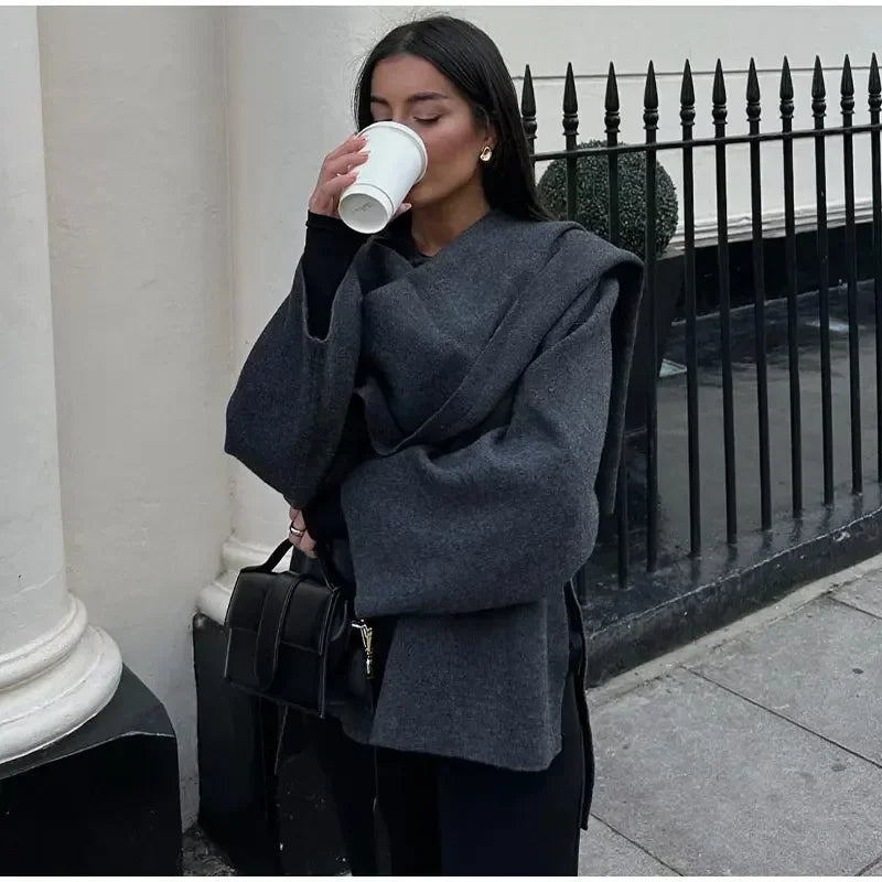 Rosa | Chaquetón de punto con bufanda integrada