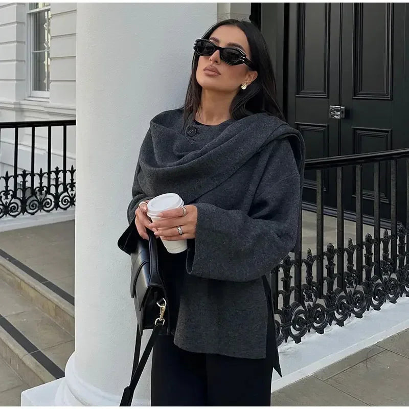 Rosa | Chaquetón de punto con bufanda integrada