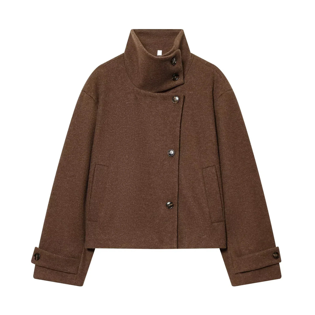 Nerea | Chaquetón de cuello alto con botones asimétricos