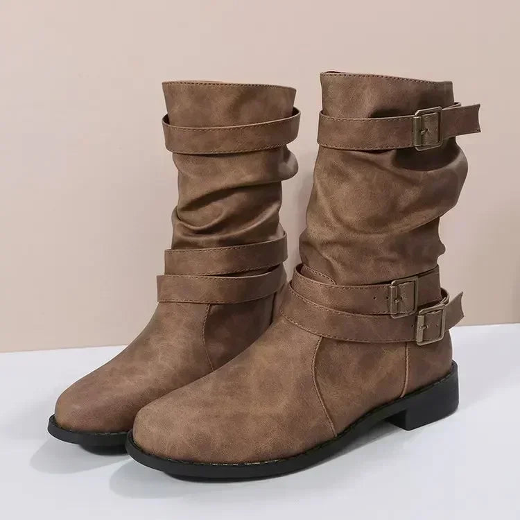 Olivia | Botas planas retro con hebillas