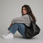 Albane | Bolso hobo negro suave