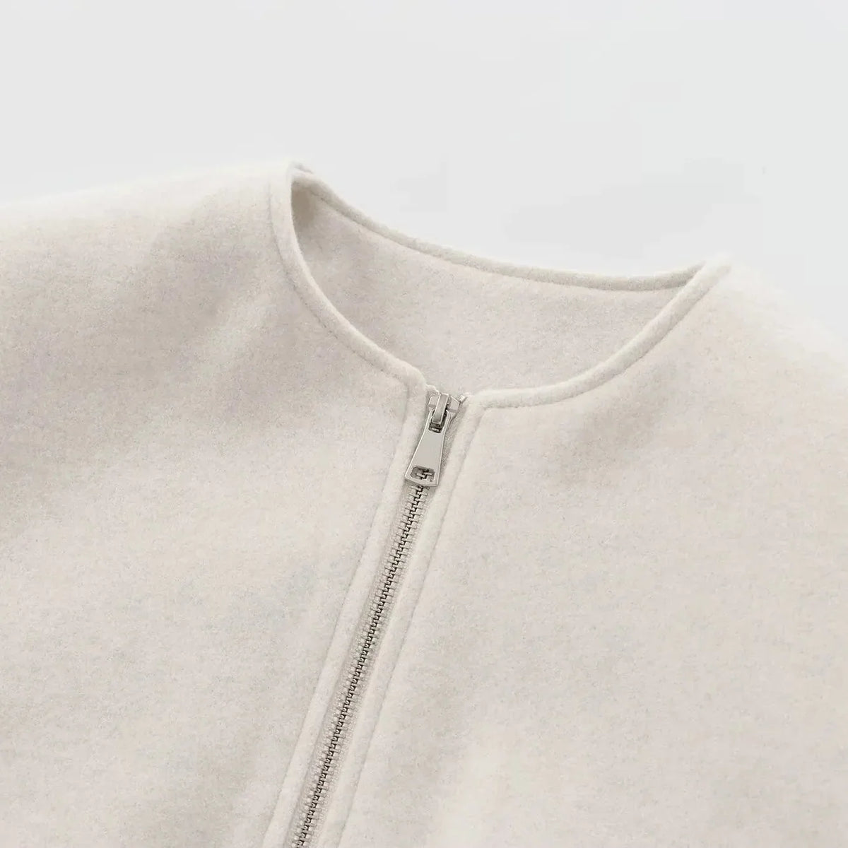 Cecilia | Bomber cropped deportivo