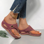 Clara | Sandalias con cuña: comodidad y sujeción