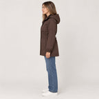 Abril | Parka con capucha y cintura ajustable