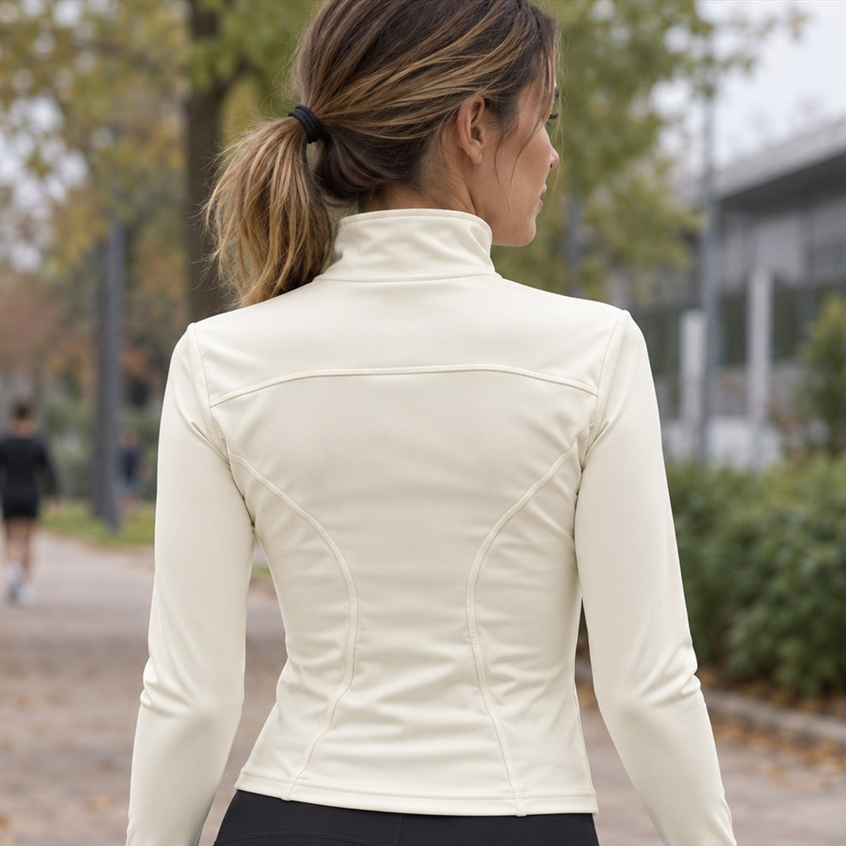 Dolores | Chaqueta deportiva ligera entallada