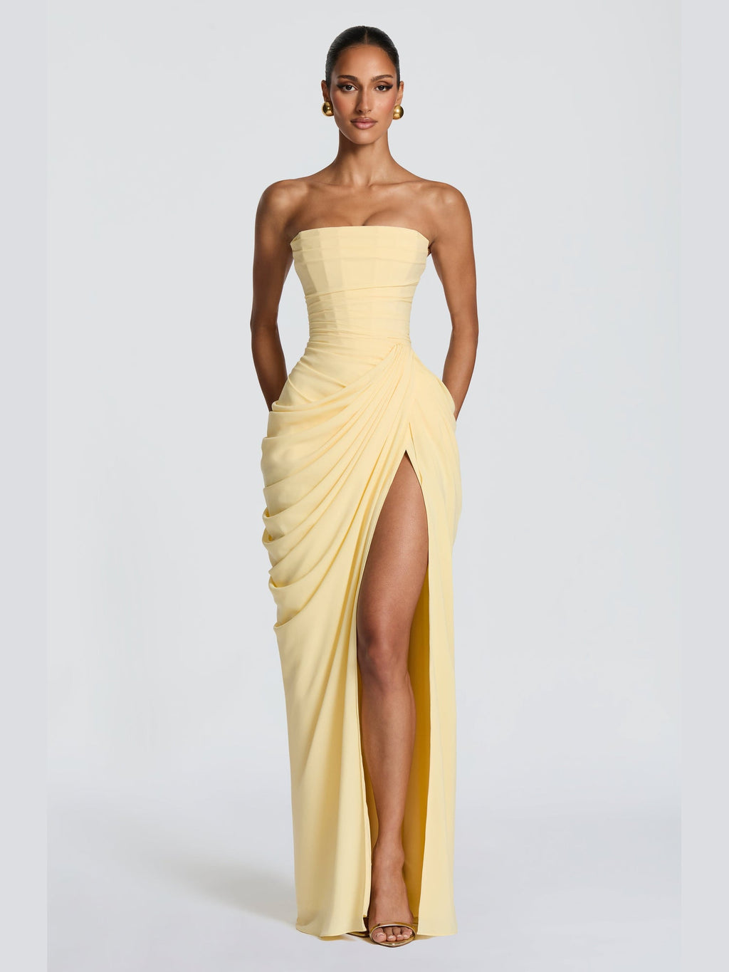 Valentina | Vestido palabra de honor con drapeado y abertura