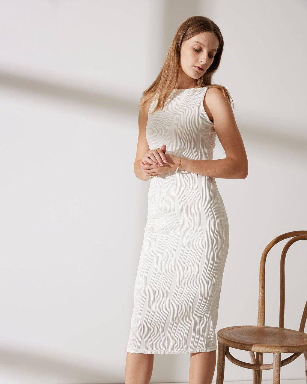 Vestido camiseta con textura de ondas de agua