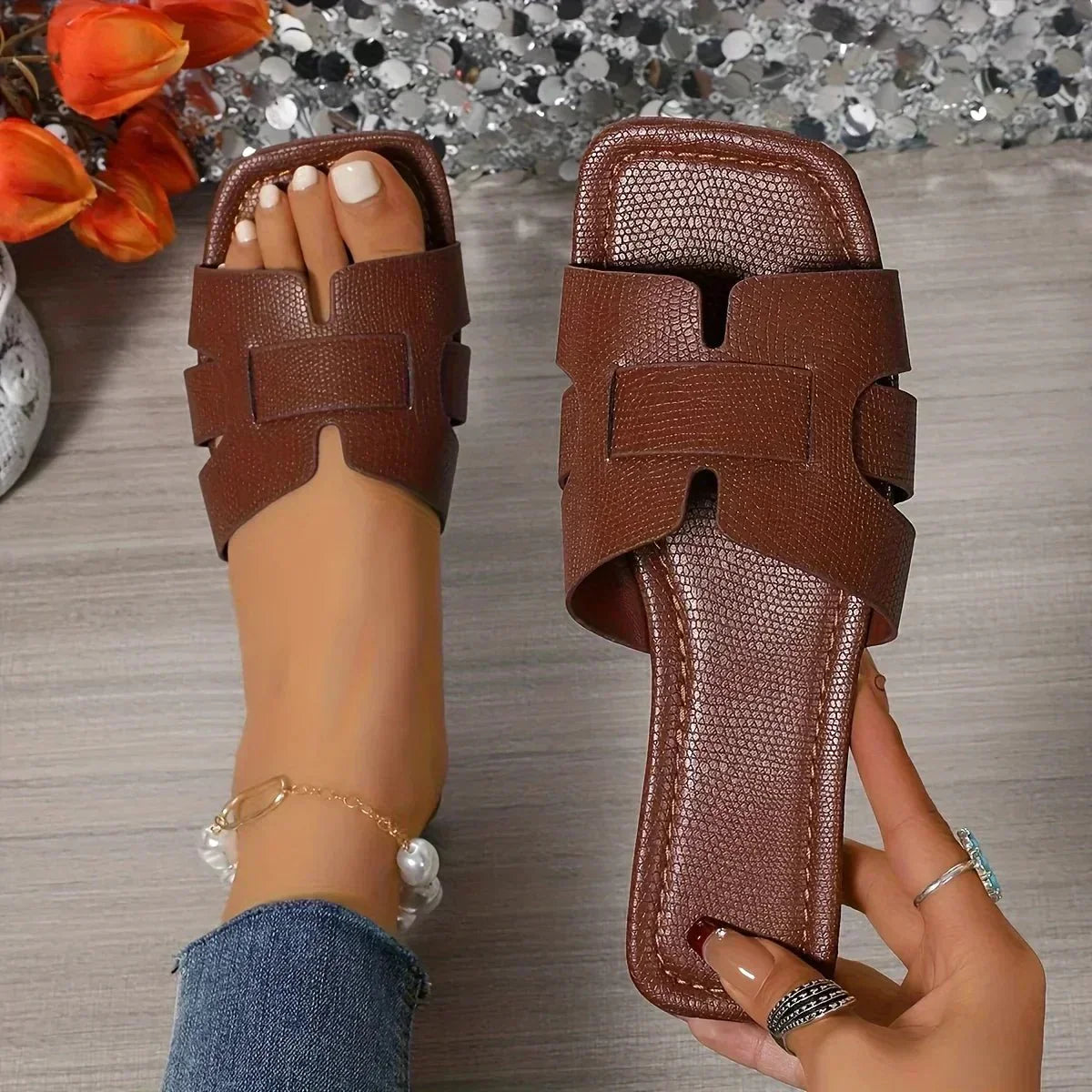 Flor | Sandalias tipo chancla