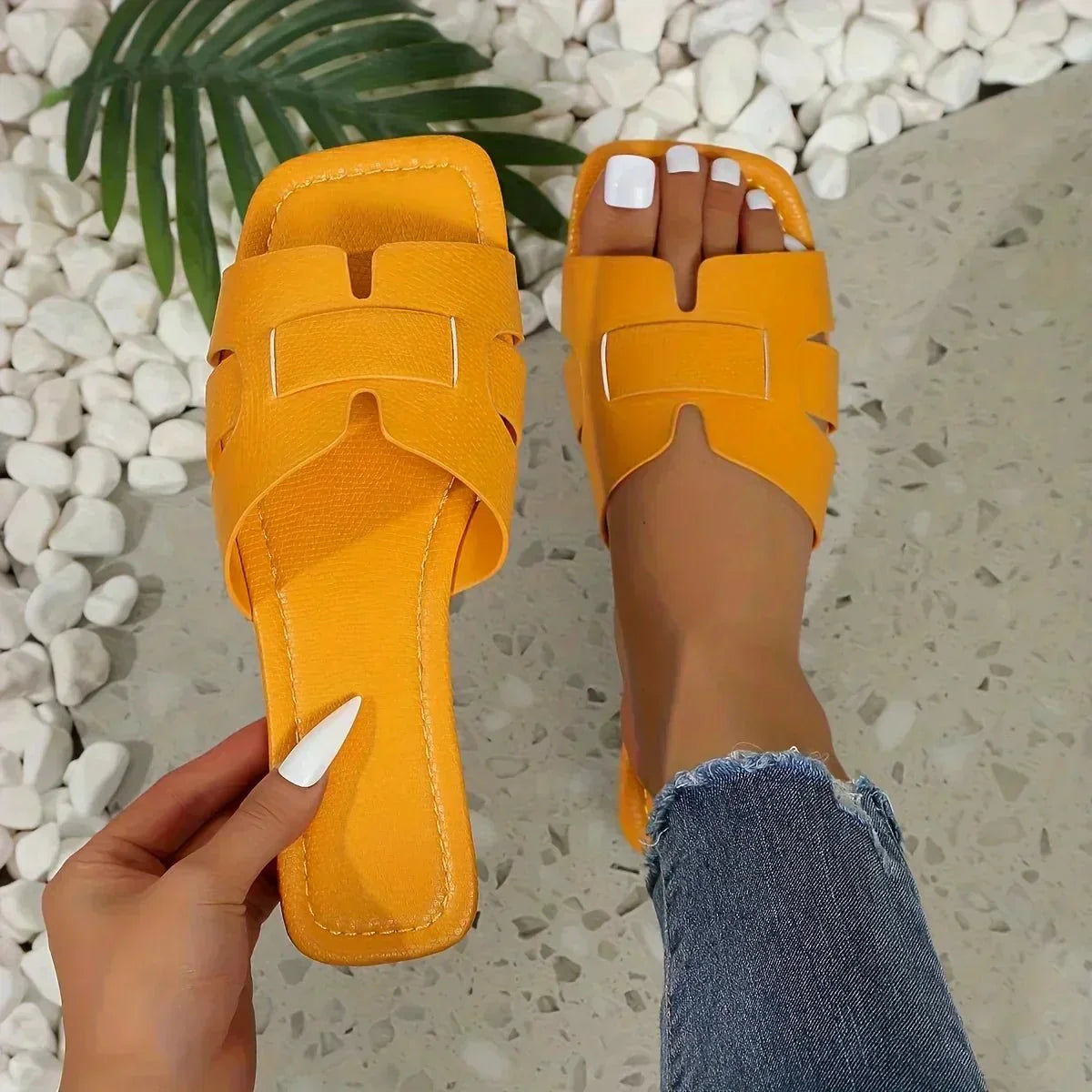Flor | Sandalias tipo chancla