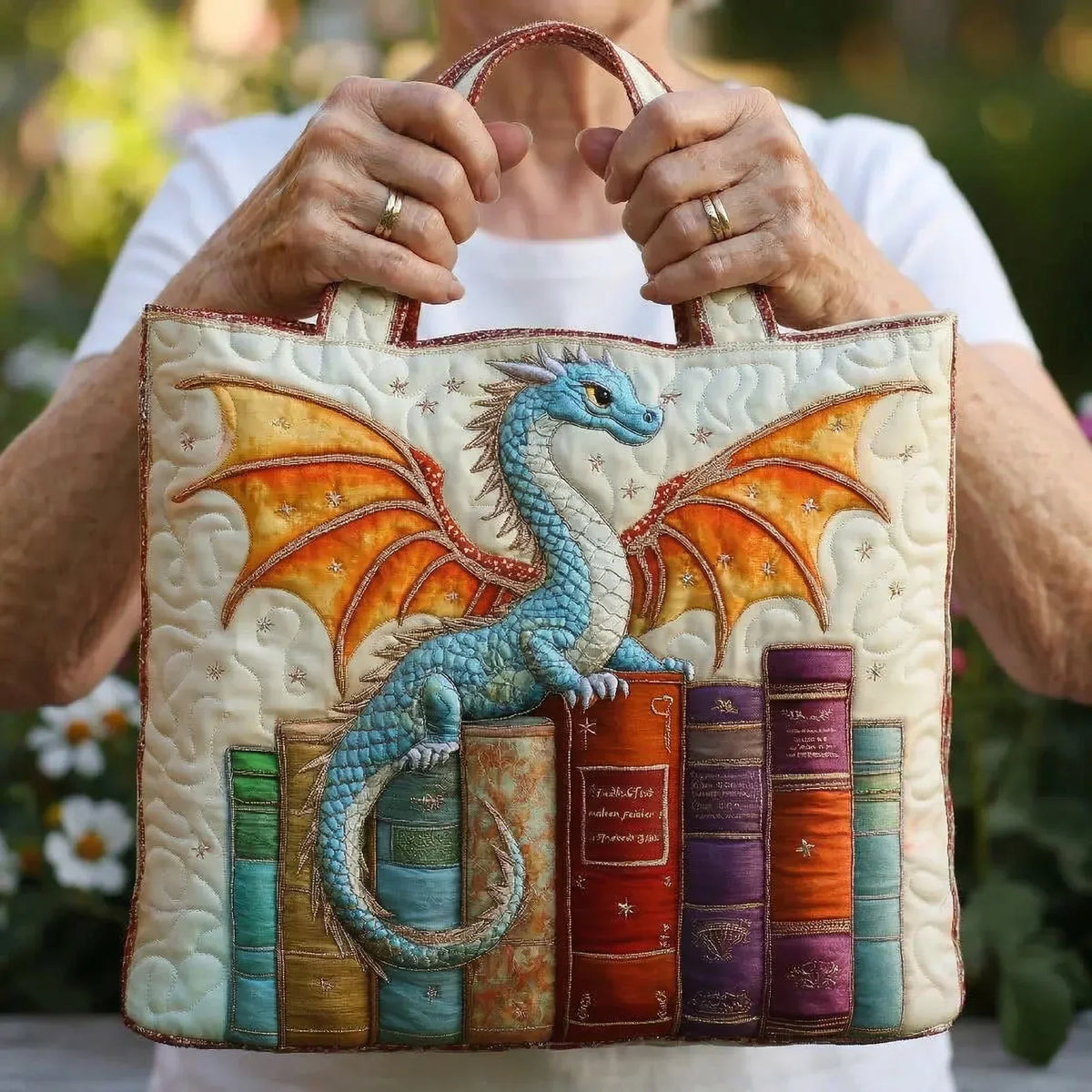 Bolso artesanal Dragón esmeralda guardián de libros