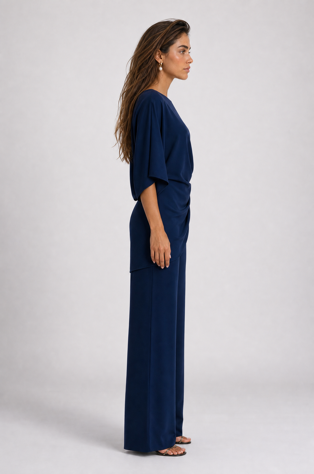 Gabriella | Conjunto de blusa drapeada y pantalón amplio
