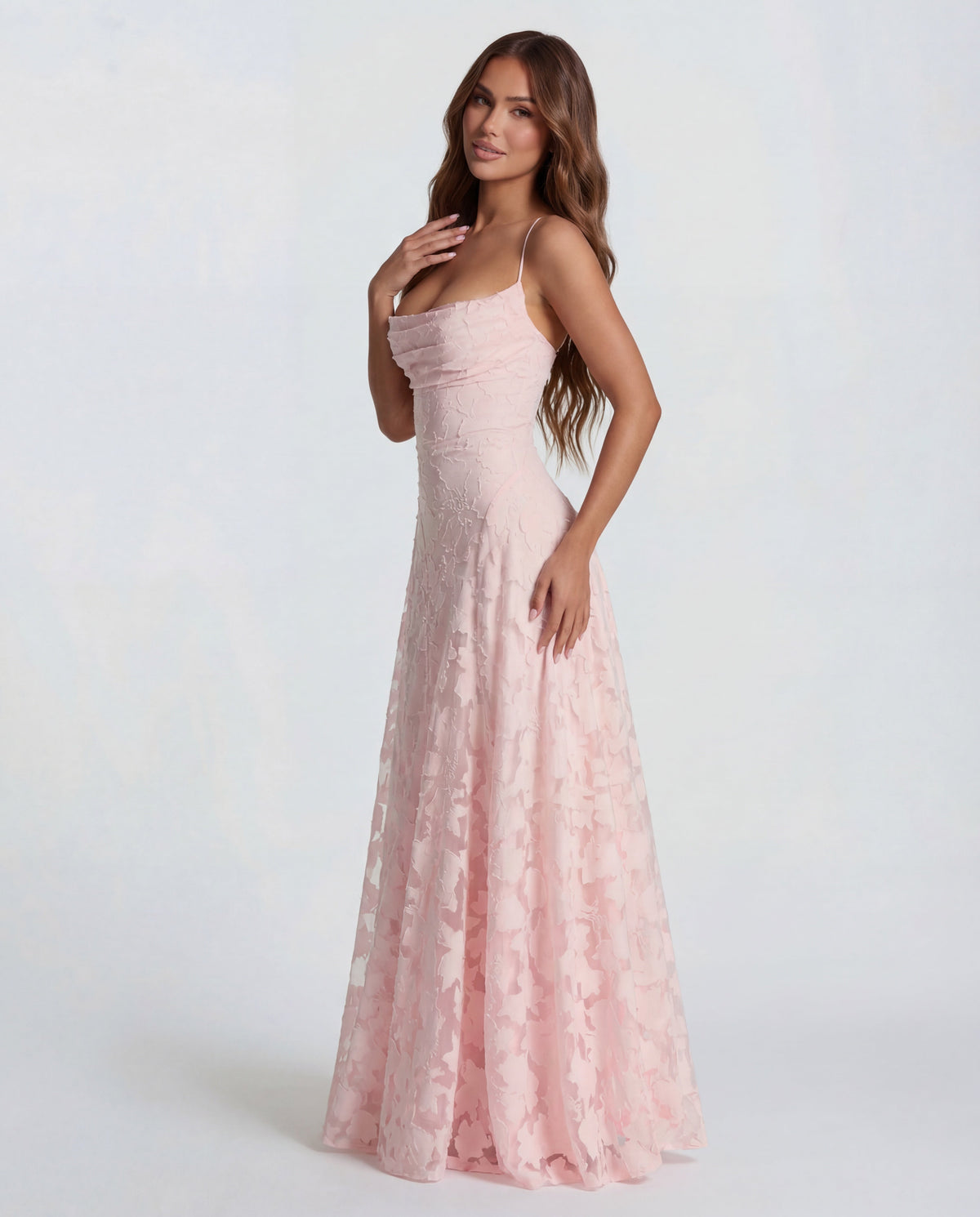 Sofía | Vestido maxi de encaje floral