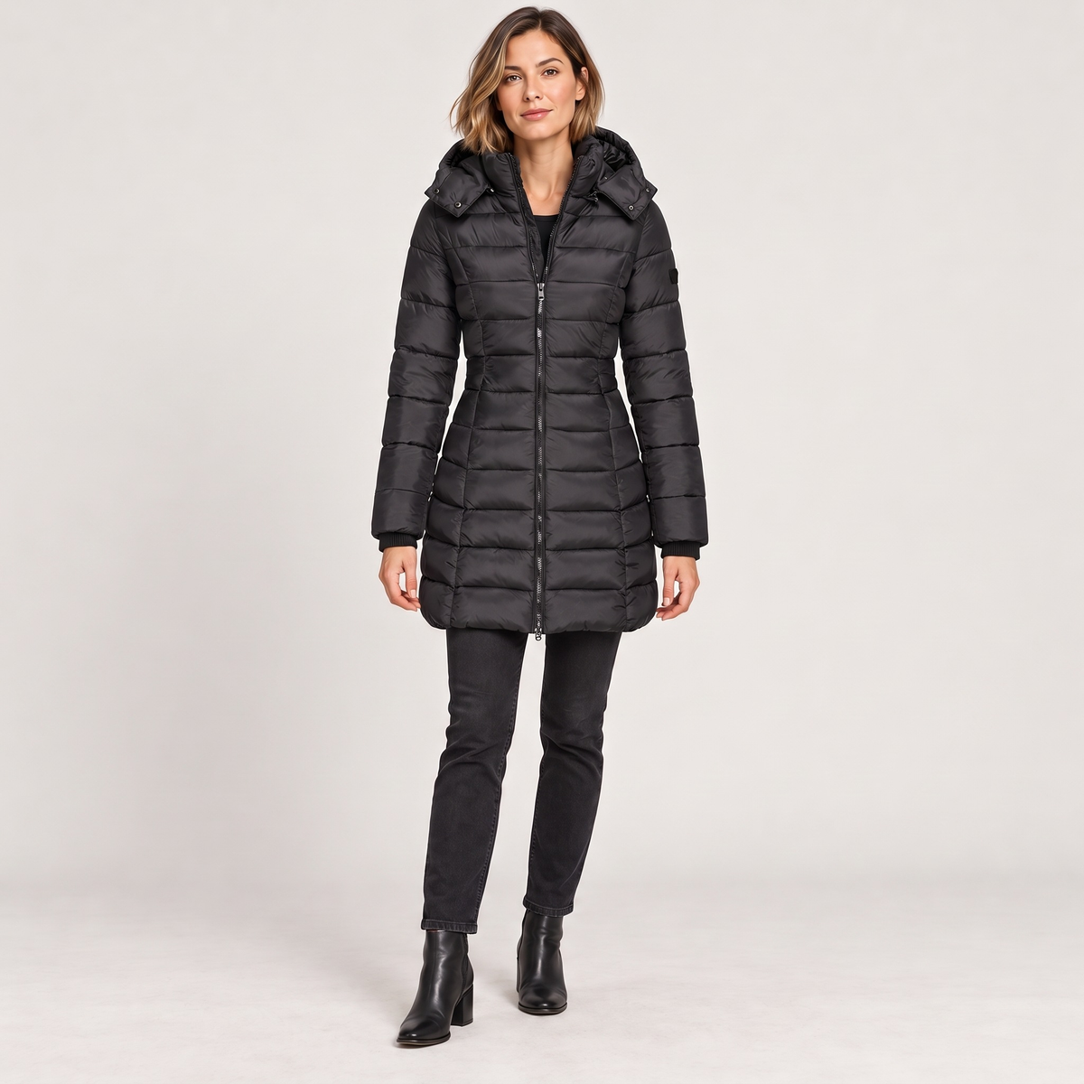 Cristina | Parka acolchada midi con capucha